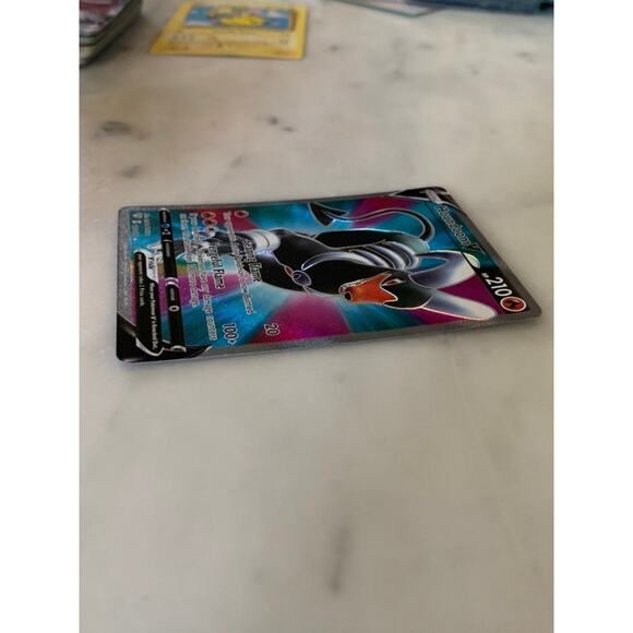 Houndoom V Pokemon Card - Picture 6 of 8